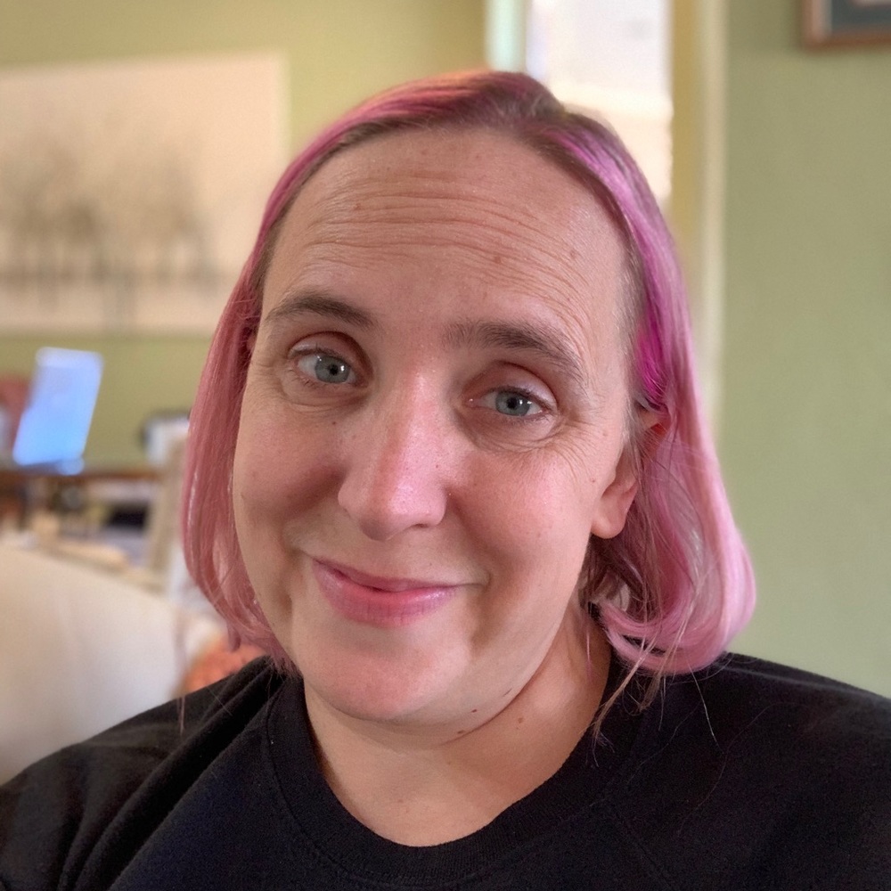 Meet your Posher, Jennifer